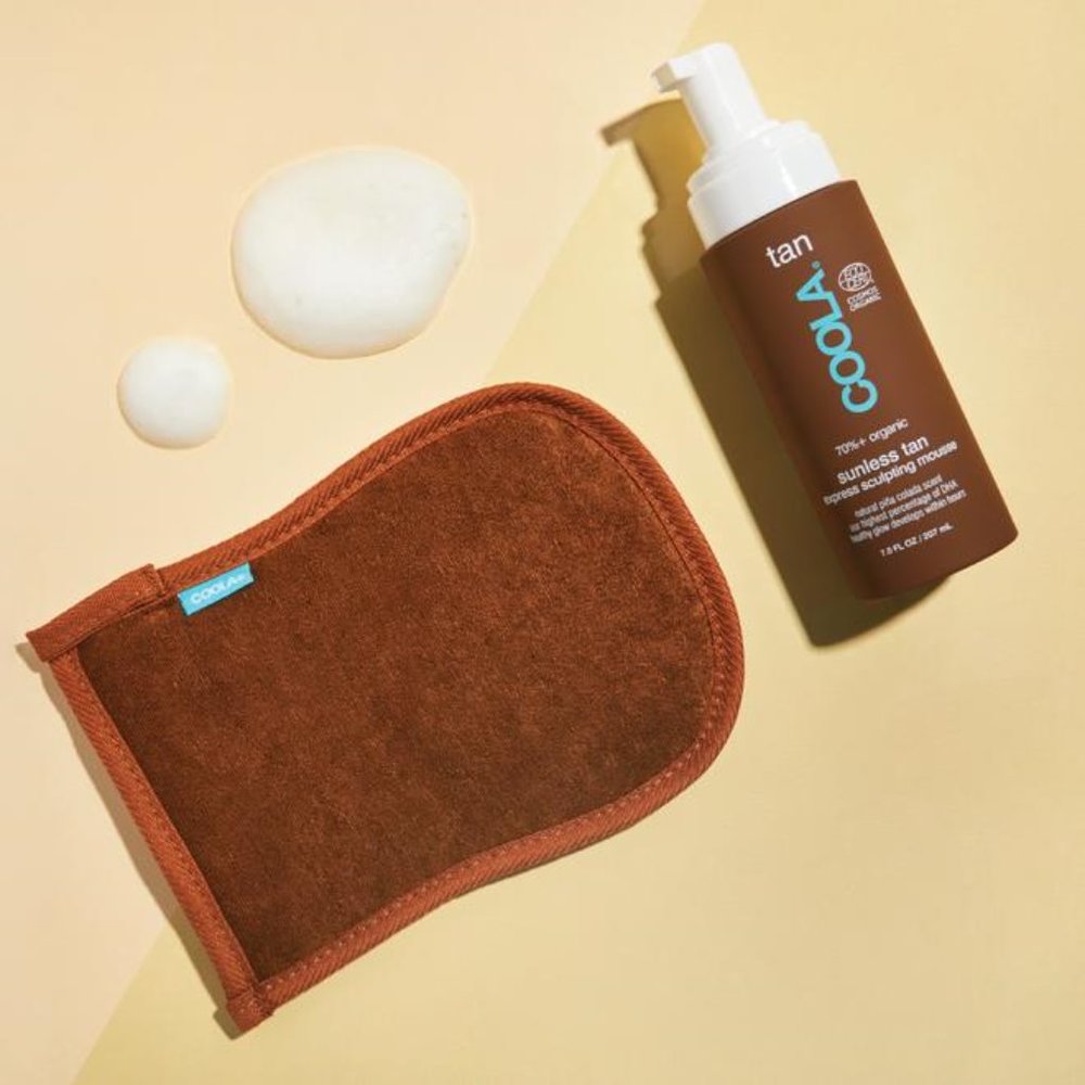 Organic Coola sunless tan mouse and mit NIB